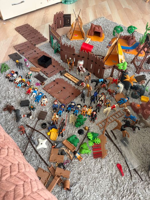 Огромен комплект playmobil