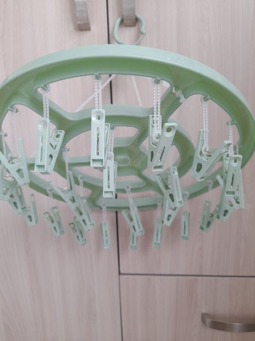 Продам вешалку для мелких вещей