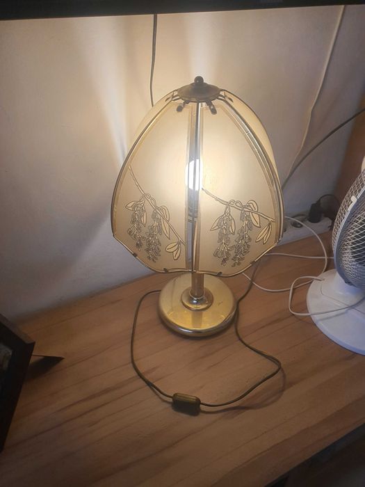 Vand set candelabru-veioza vintage, in stare buna.