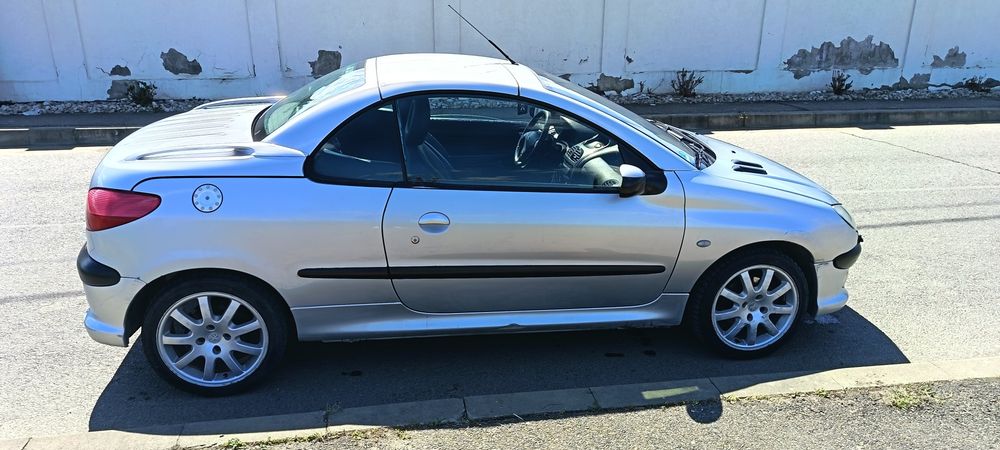 Vând Peugeot 206 CC 2.0 GTI
