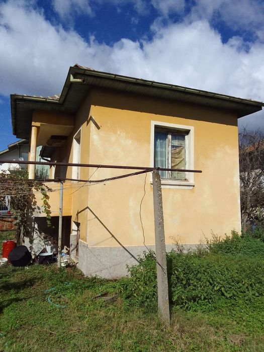 Продава се Къща в с. Копиловци, Област Кюстендил - 100 кв.м за 355 €/кв.м - Снимка #2