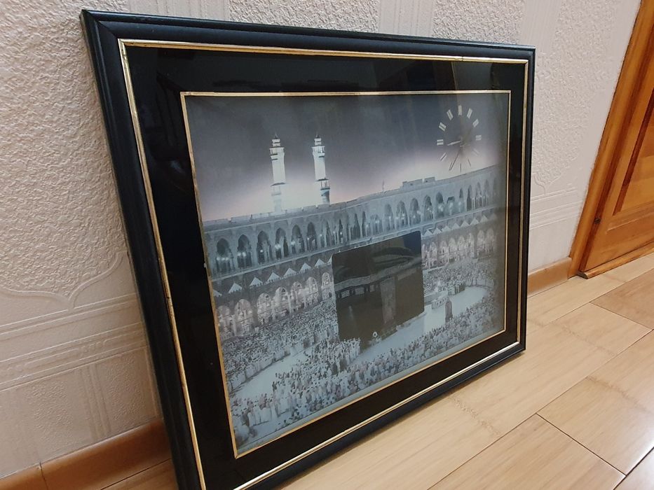 Часы - картина Мекка