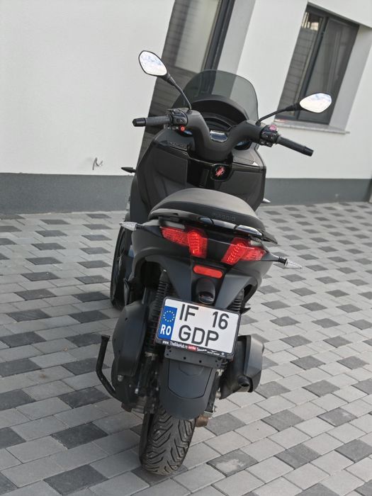 Piaggio Mp3 Hpe 300 2024 5000 Km Garanție! Permis cat B Proprietar!