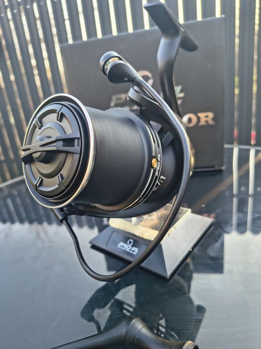 Set 3 Mulinete Pro Fl Dominator Dx14000 9+1 rulmenti

Mulineta Pro Fl