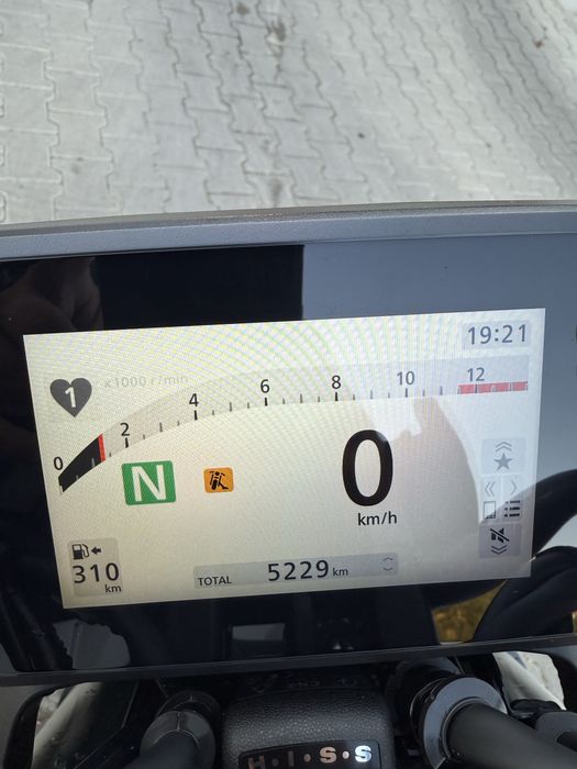 Honda Hornet CB1000 *2025 *5200 kilometri * Garantie *Stare Impecabila