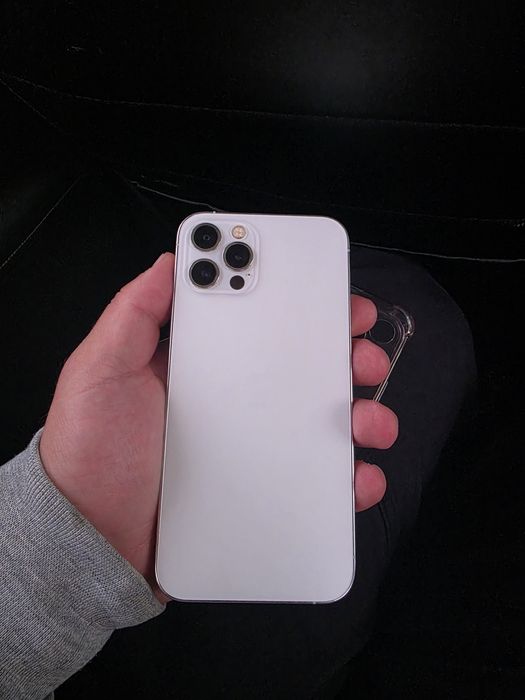 Iphone 12pro. Хороший вариант