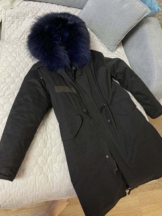 Парка, внутри песец.