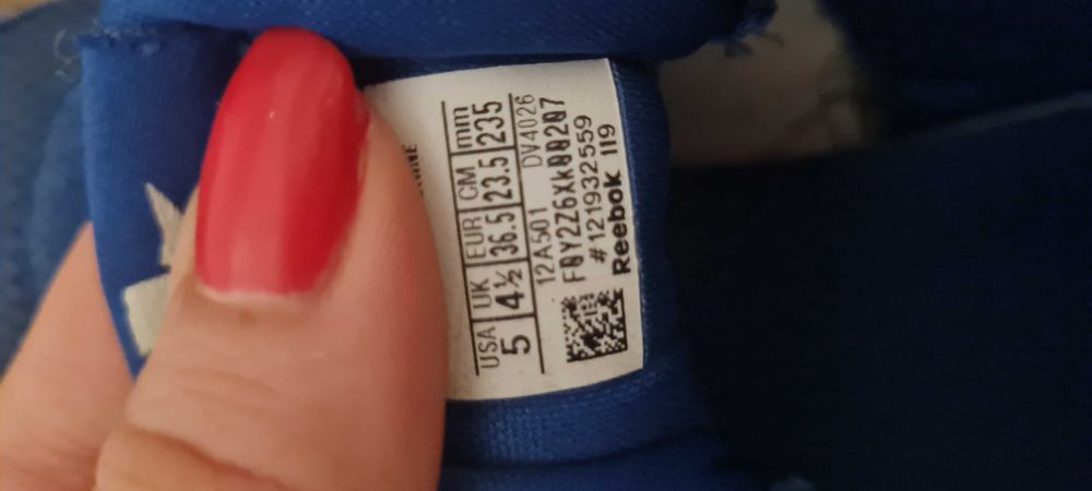 Маратонки reebok 36.5  номер