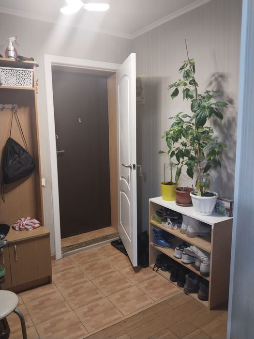 Продам квартиру 4 комнатную