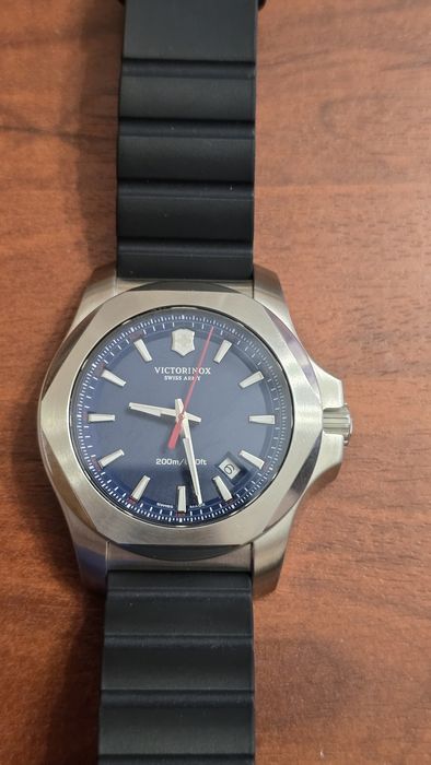 Victorinox  inox