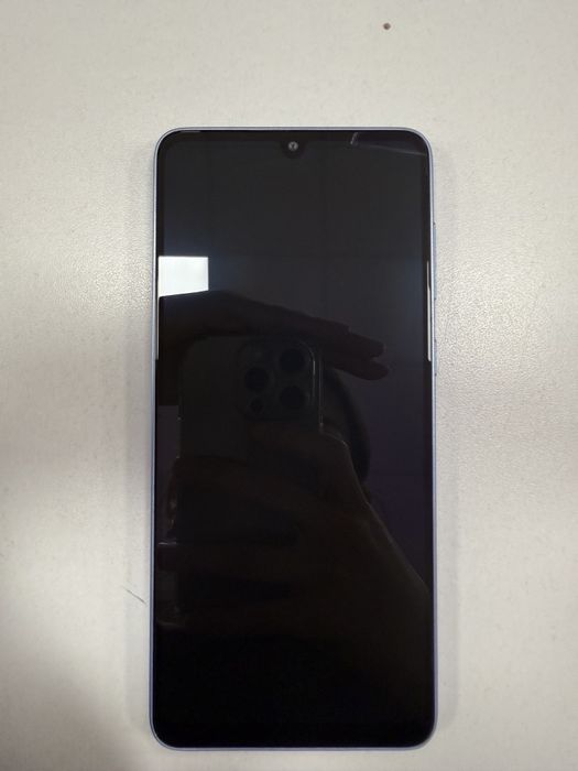 Продам телефон Samsung A33