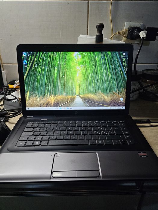 Laptop HP 655 - AMD E1 1200 APU