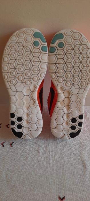 Nike Free 5.0-В Много Добро Сьстояние