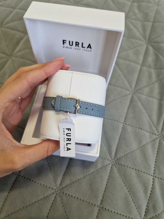 Часовник на #Furla