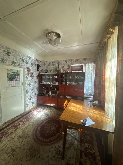 Продается  жилой дом с мебелью.