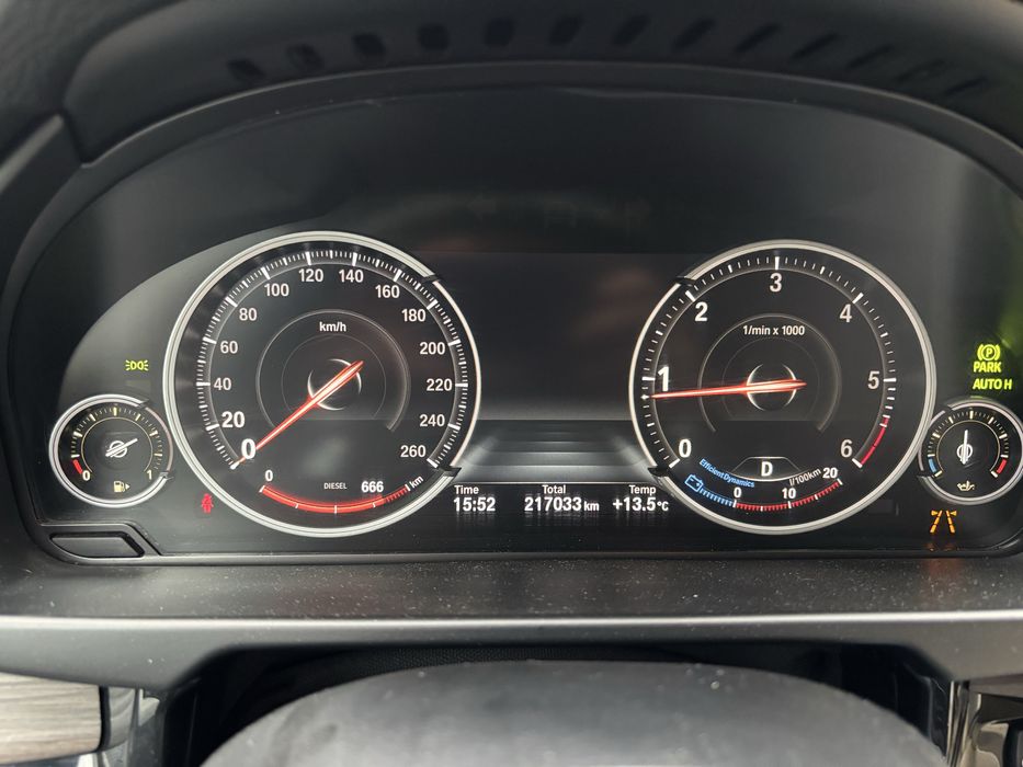 Proprietar vand BMW X5 f15 -2017-217033 km.