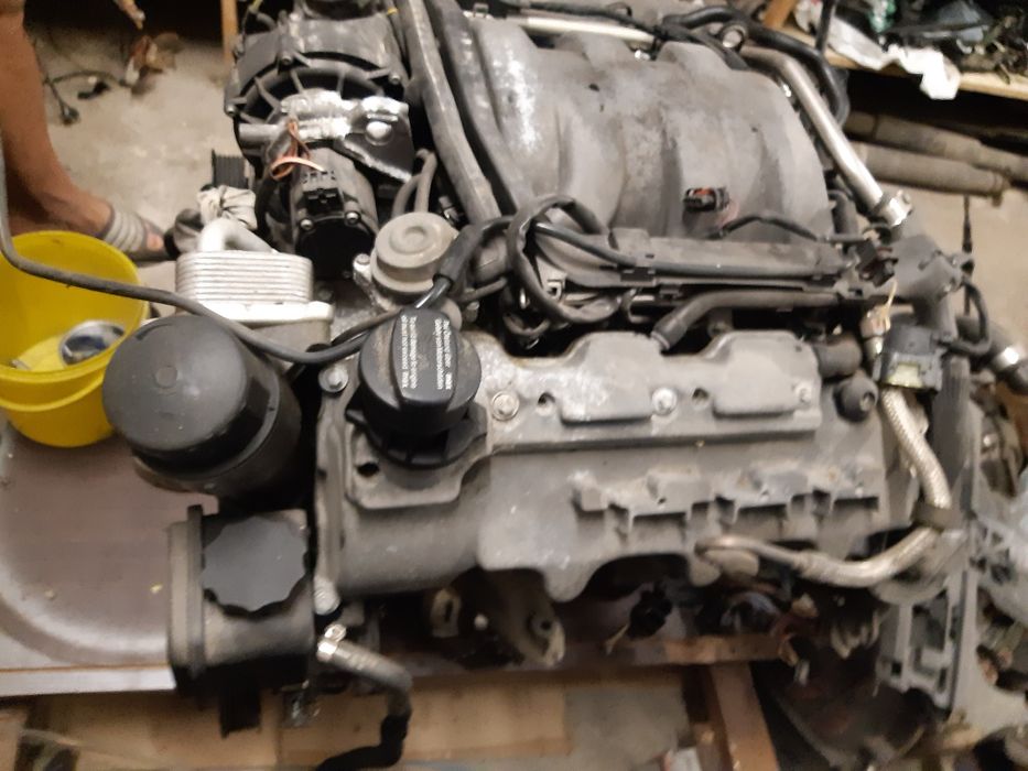 Motor mercedes E class 240.  2.6 v6  177CP