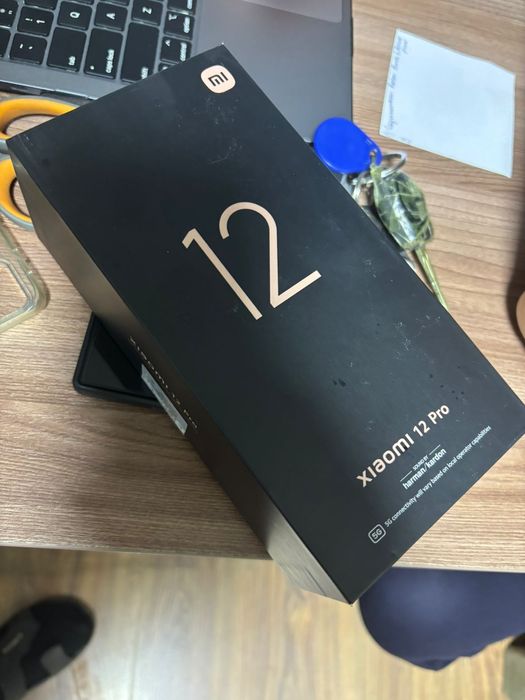 Xiaomi 12 pro.8/256.идеал