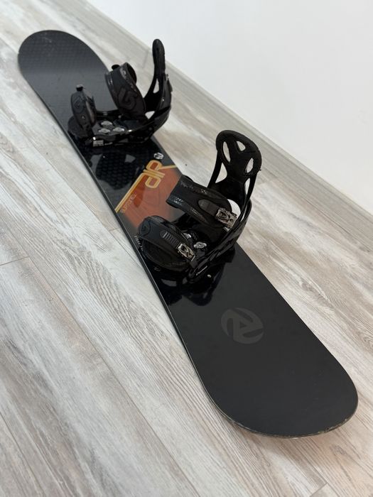 Продам сноуборд в отличном состоянии