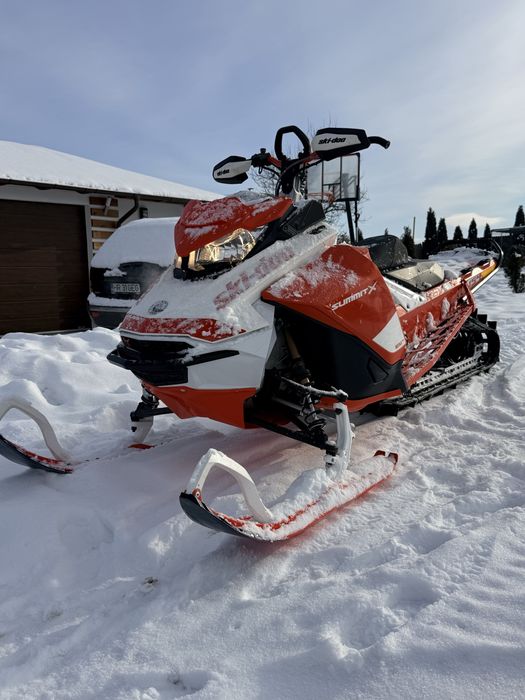 Ski-Doo Summit X Expert 850 2020
