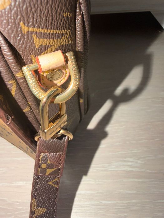 Geanta Louis vuitton calitate superioara