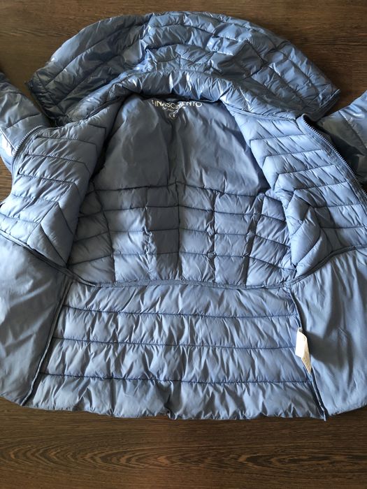 Продам куртку новая