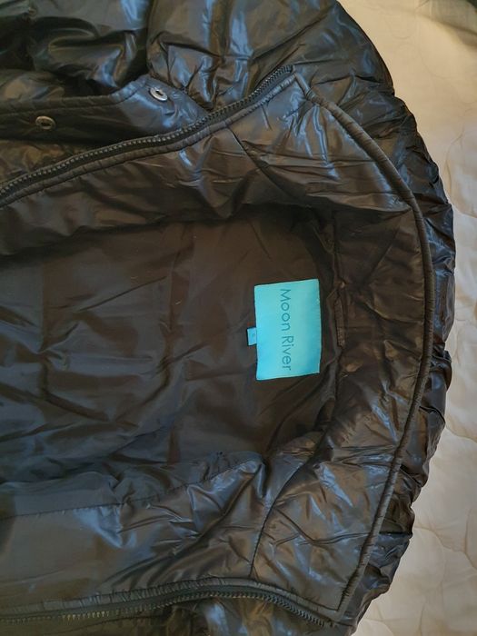 Отдам зимние куртки