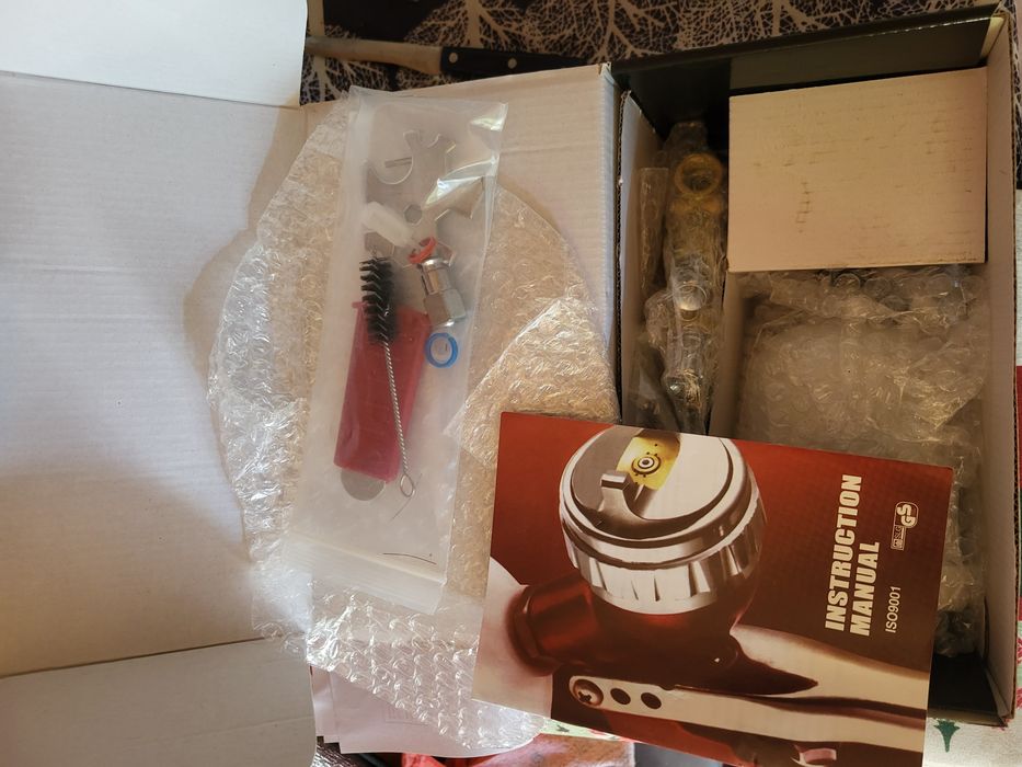 Pistol de vopsit auto. Duza 1.3. Topistol Gti Pro Lite. Vopsea. Lac