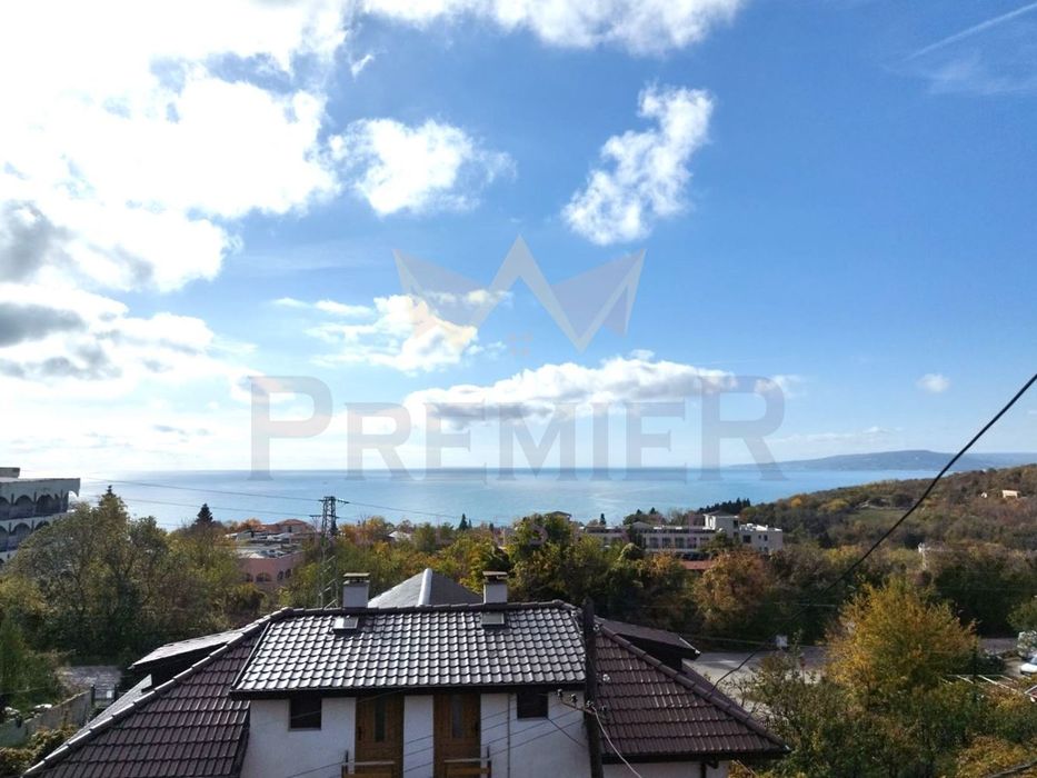 Къща в Добрич, област-гр.Балчик площ 80 цена 110000