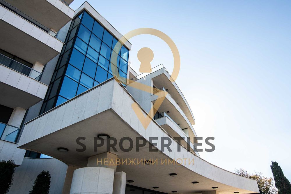 Дава се под наем Двустаен апартамент в к.к. Св.Св. Константин и Елена - 72 кв.м за 800 € - Снимка #12