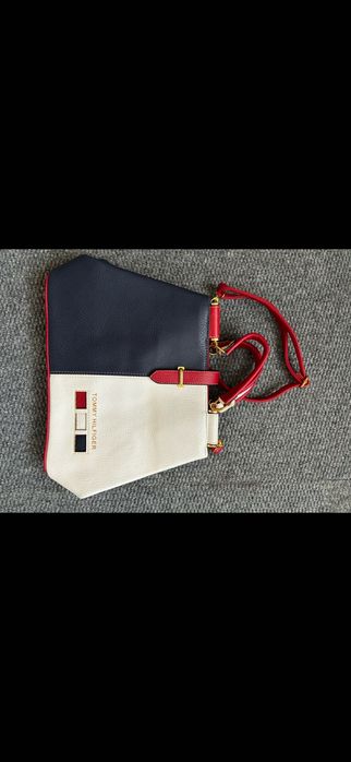 Дамска чанта Tommy Hilfiger
