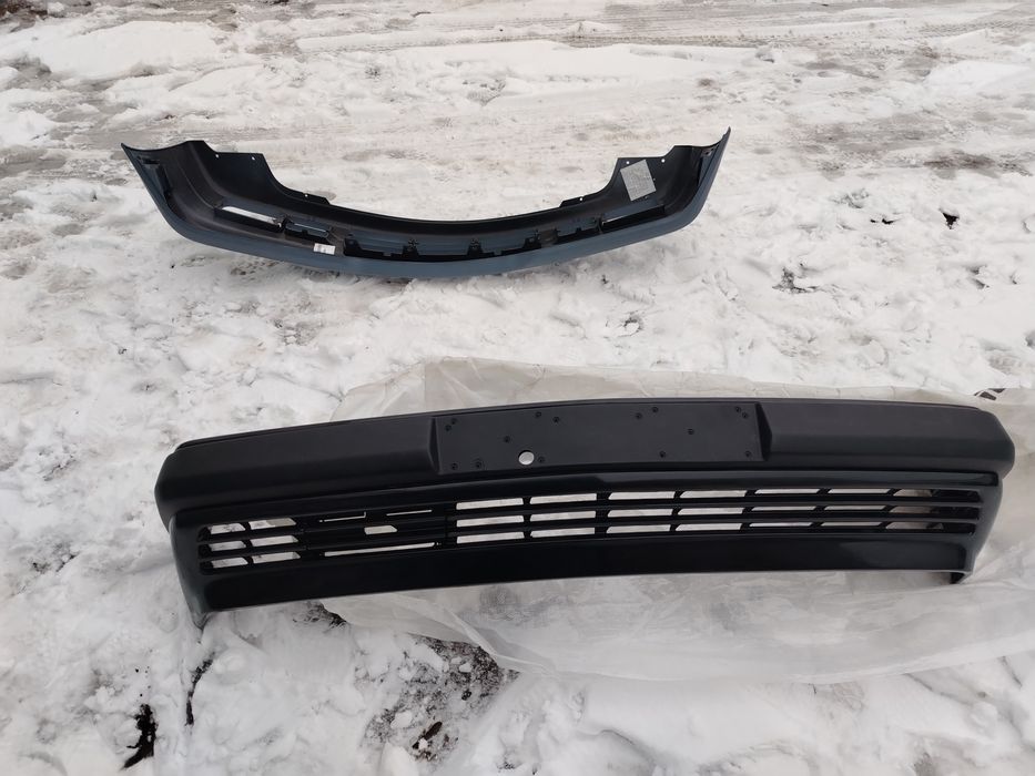 Бампер мерседес 124 новый