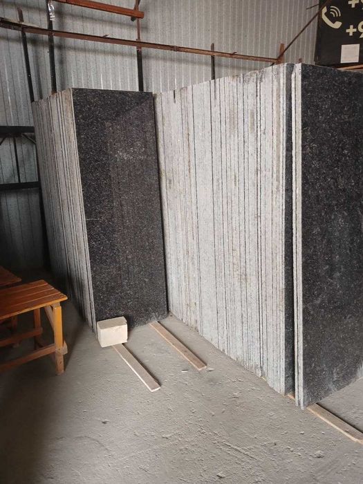 Tan brown dark India granit tosh / Sizga kerakli obyomda yetkazamiz