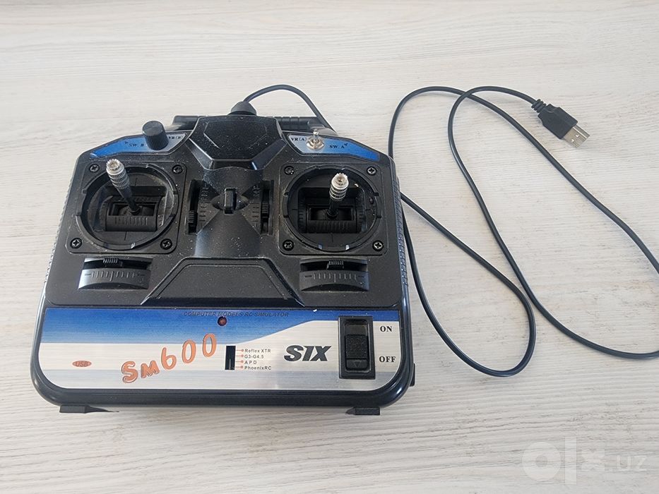 FPV dron simulyator uchun pult.