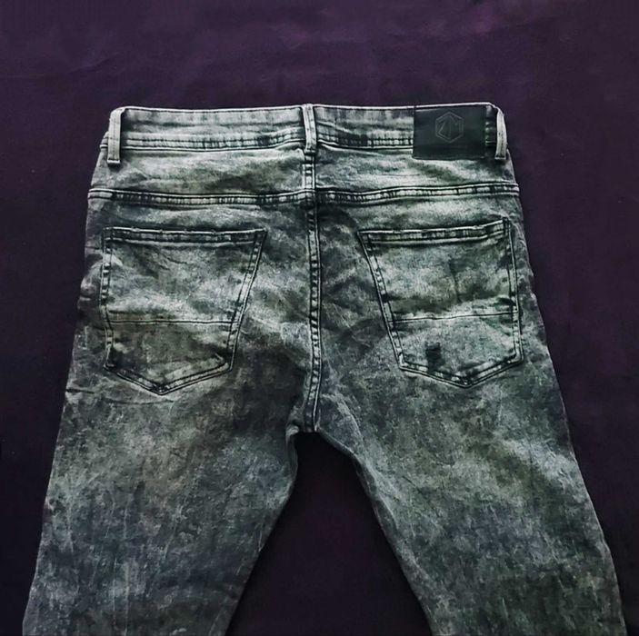 Мъжки дънки Zara slim fit. S - М ТОП !