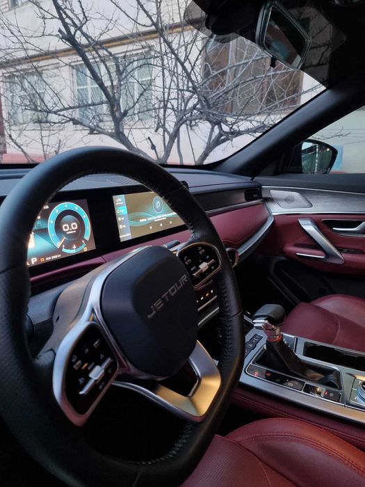 Jetour 70 plus сотилади