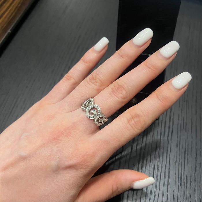 Золотое кольцо с бриллиантами