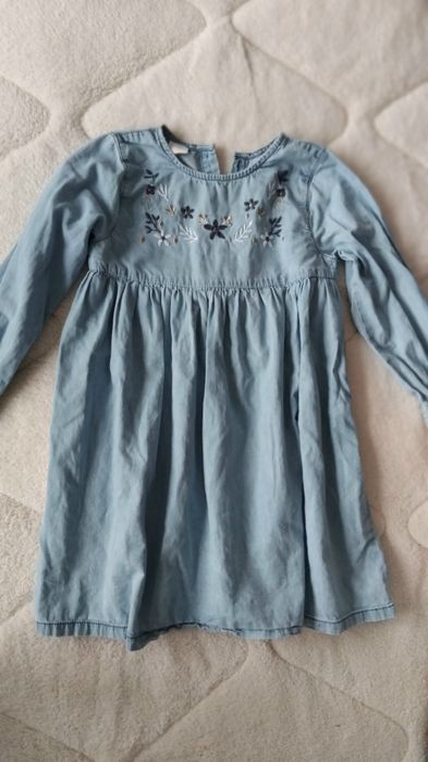 Маркови рокли за момиче на възраст  4г,5г,6г.