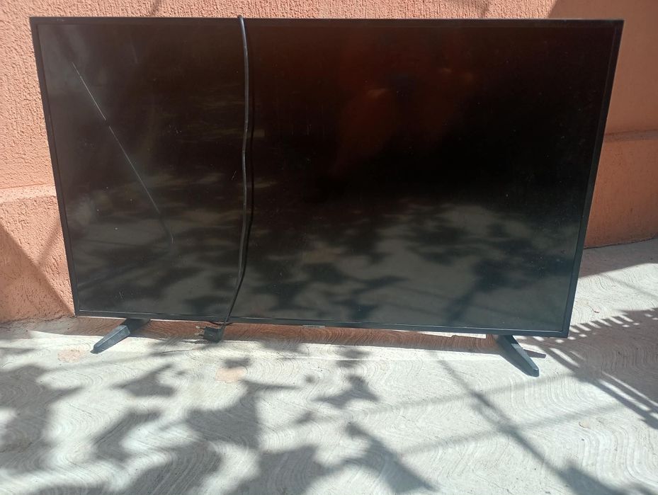 Vând plasmă TV Samsung pentru piese