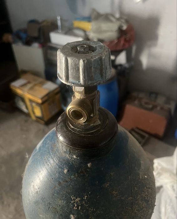 Кислородный балон