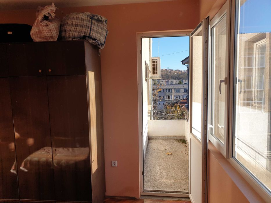 Продава се Тристаен апартамент в Габрово, Център - 92 кв.м за 666 €/кв.м - Снимка #4