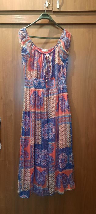 Продам красивое платье