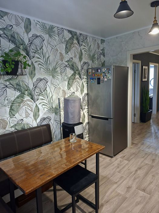 Продается 3х комн квартира в Пришахтинске