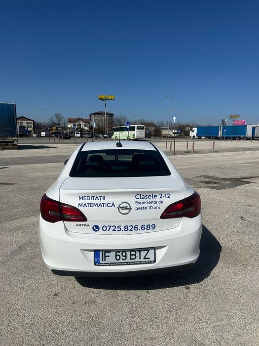 Opel Astra J. 1.6 + GPL
