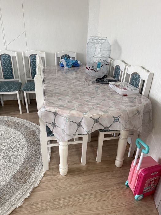 Продам стол