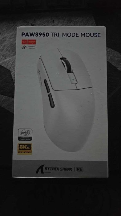ATTACK SHARK R6 Ultralight 39g Wireless 8K PAW3950MAX Gaming Mouse