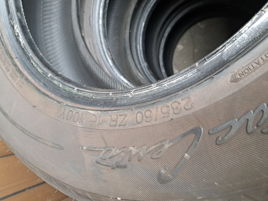4 anvelope 235/60 R16 Vredestein