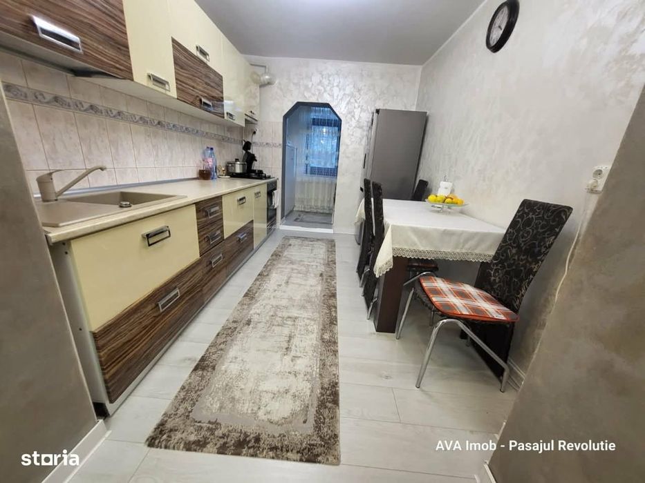 Vând apartament sau schimb cu casă