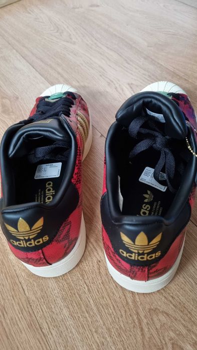 Adidas Superstar 2 'Year of the Snake' - Marime 43.5