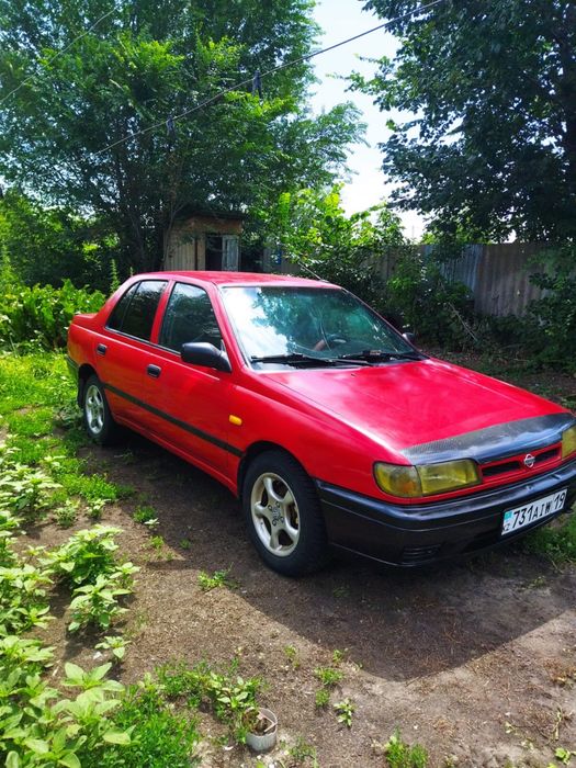 Nissan sunny 1995